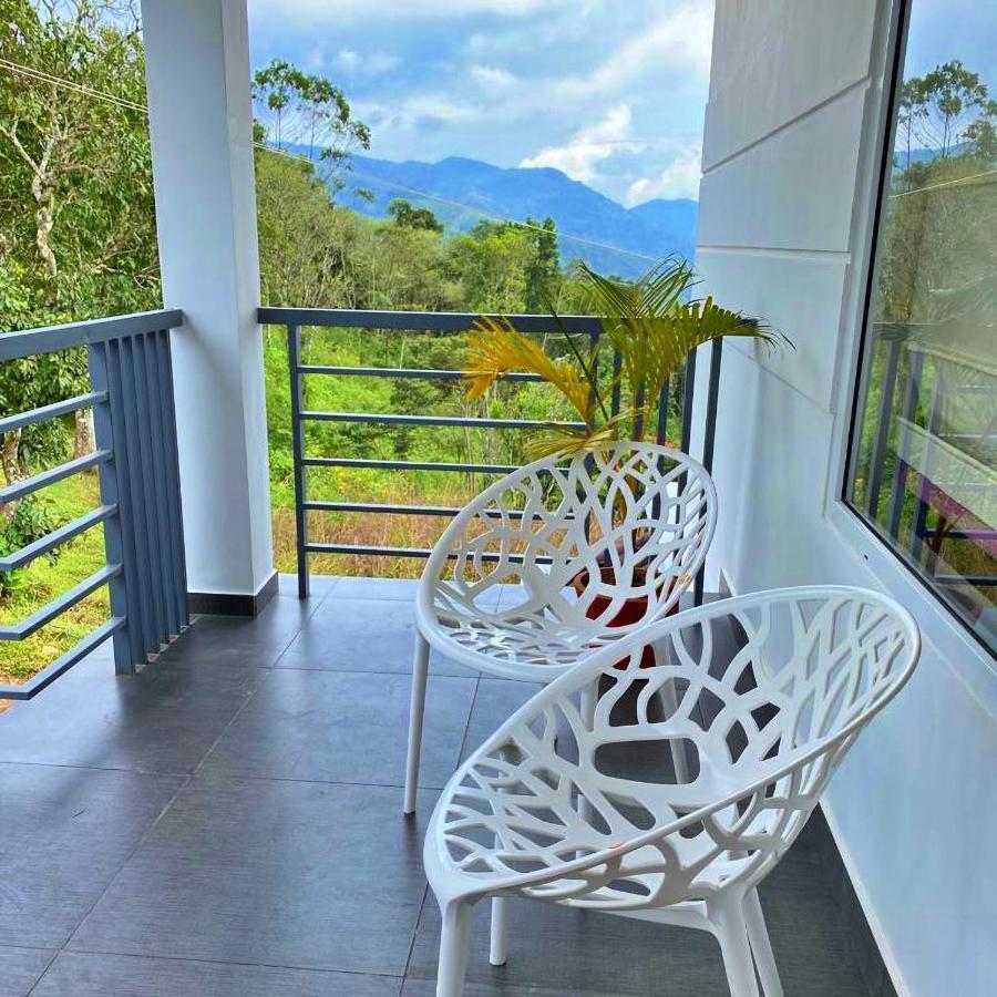 The Windy Mist Resort Munnar Chinnakanal Екстериор снимка