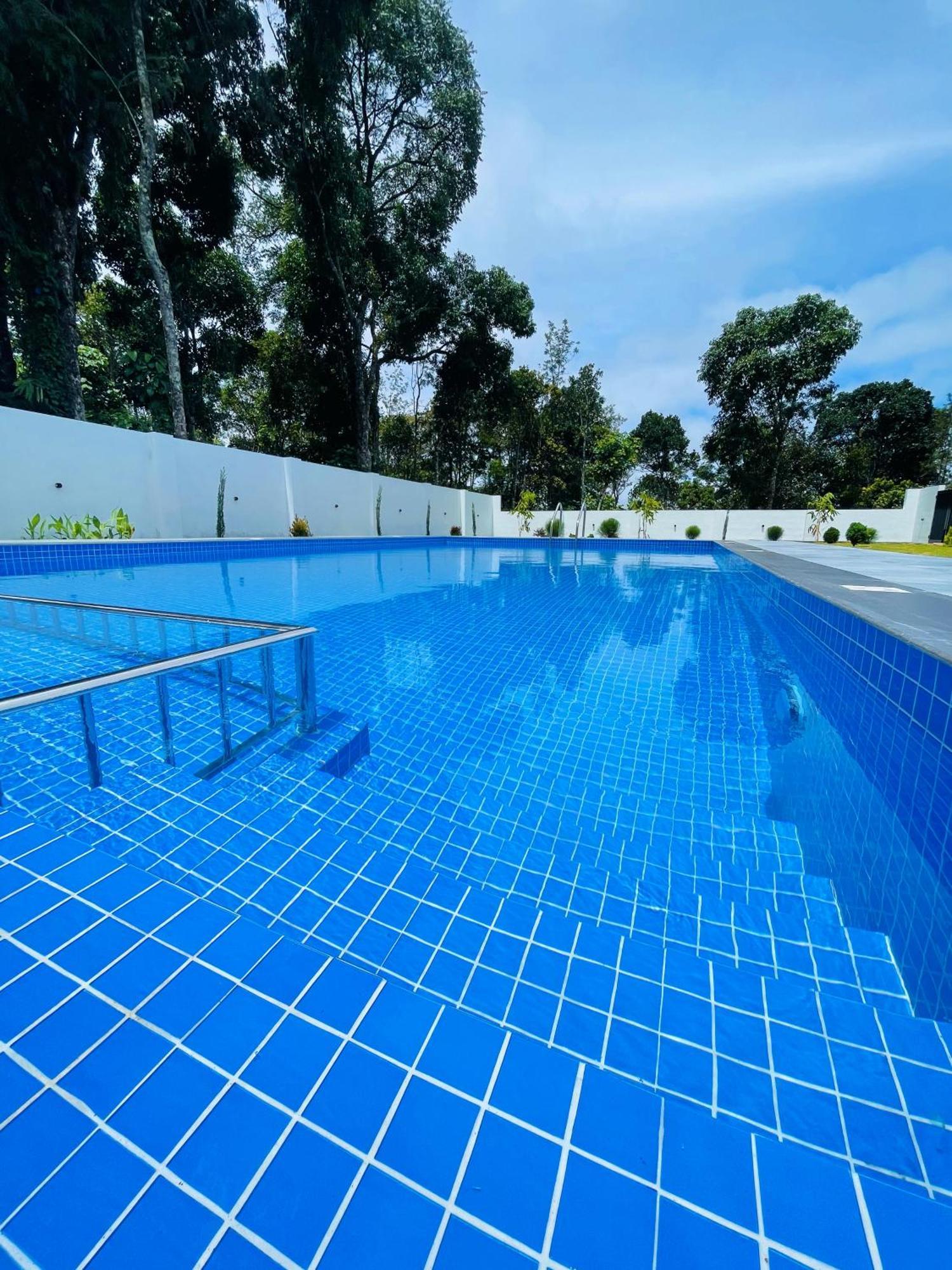 The Windy Mist Resort Munnar Chinnakanal Екстериор снимка