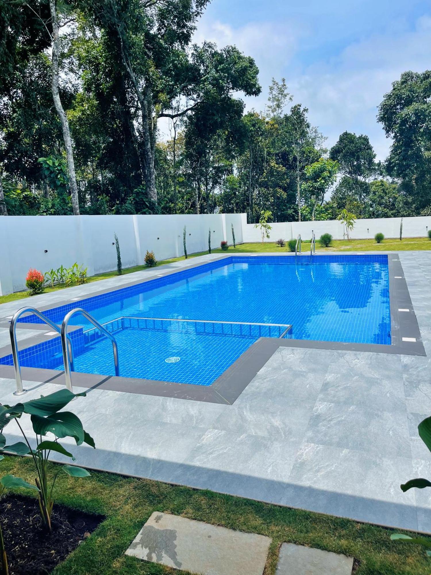 The Windy Mist Resort Munnar Chinnakanal Екстериор снимка